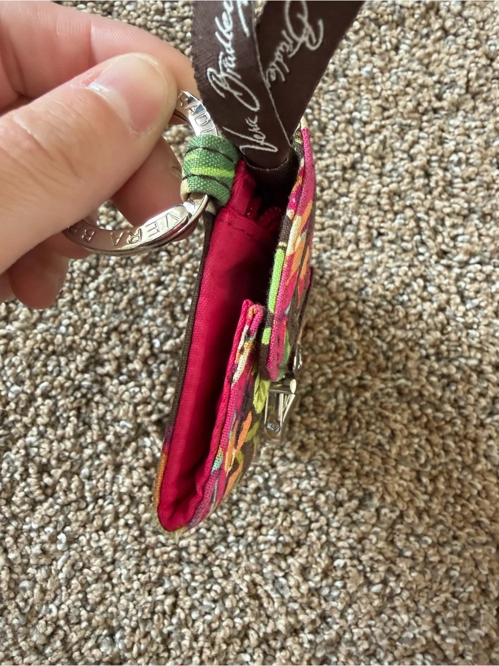 VERA BRADLEY Wallet English Rose Quick Swipe ID Brown Floral Key Ring